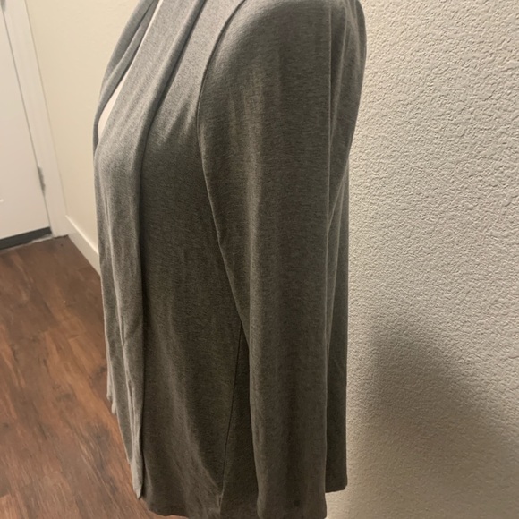 Vince Camuto Gray Open-Front Cardigan Sweater - Picture 4 of 4